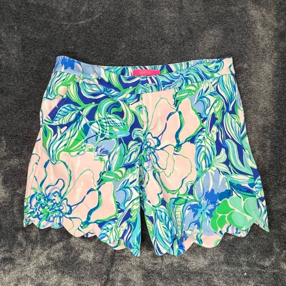 Lilly Pulitzer Pink and Blue Floral Patterned Scalloped Hem Shorts size 6